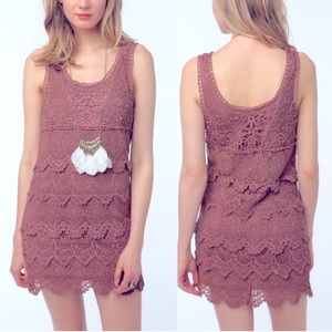 Sheath Mini Dress Crochet Lace XS Staring at Stars Mauve